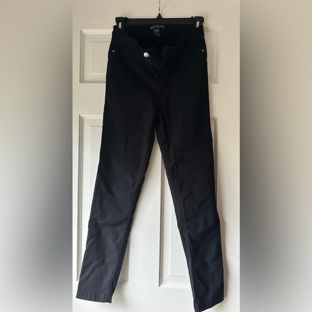 Body by us black leggings